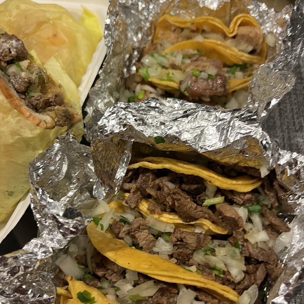 El Jarocho Taco Stand - Carne asada and carnitas tacos. - Tacos Near Me - Pasadena, California El Jarocho Taco Stand - Carne asada and carnitas tacos. - Tacos Near Me - Pasadena, California