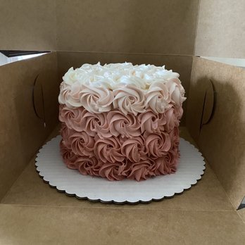 Fantasy Cakes - cake - Desserts Near Me - Vacaville, California
