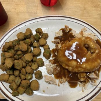 Honey Butter's Kitchen -Candle Factory - The Turkey open faced sandwich with okra - American Near Me - Williamsburg, Virginia