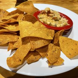 Hogs And Heifers Sports Bar And Grill - Mexican Street Corn Dip is good!