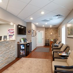 Ohio Cosmetic Dentists - Our warm, welcoming reception area