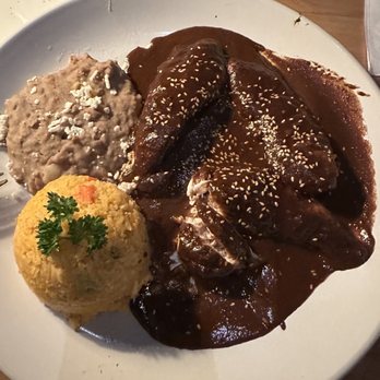 Cantina Frida - Chicken mole - New Mexican Cuisine Near Me - Beverly Hills, California