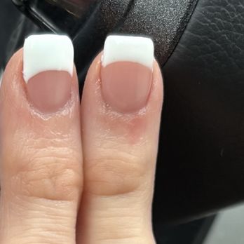 Ferndale Nail Bar - Nail Salons Near Me - Ferndale, Michigan