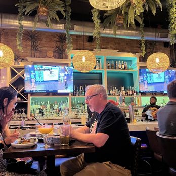 Bocaditos Mexican Cuisine - Cocktail Bars Near Me - Chicago, Illinois