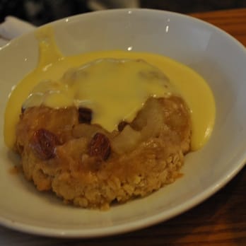Red Lion Inn - apple crumble - Pubs Near Me - Oxford, OXF