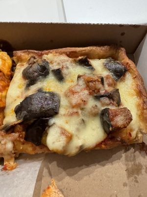 Mario's Pizza & Restaurant by null