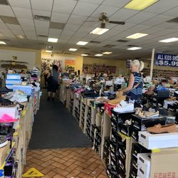 World Famous $2 Shoe Store Gift Greeting Cards Email, Text or