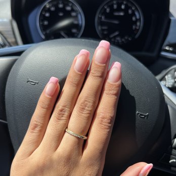 Varnish Lab - Pink frenchies - Nail Salons Near Me - Playa Vista, California Varnish Lab - Pink frenchies - Nail Salons Near Me - Playa Vista, California