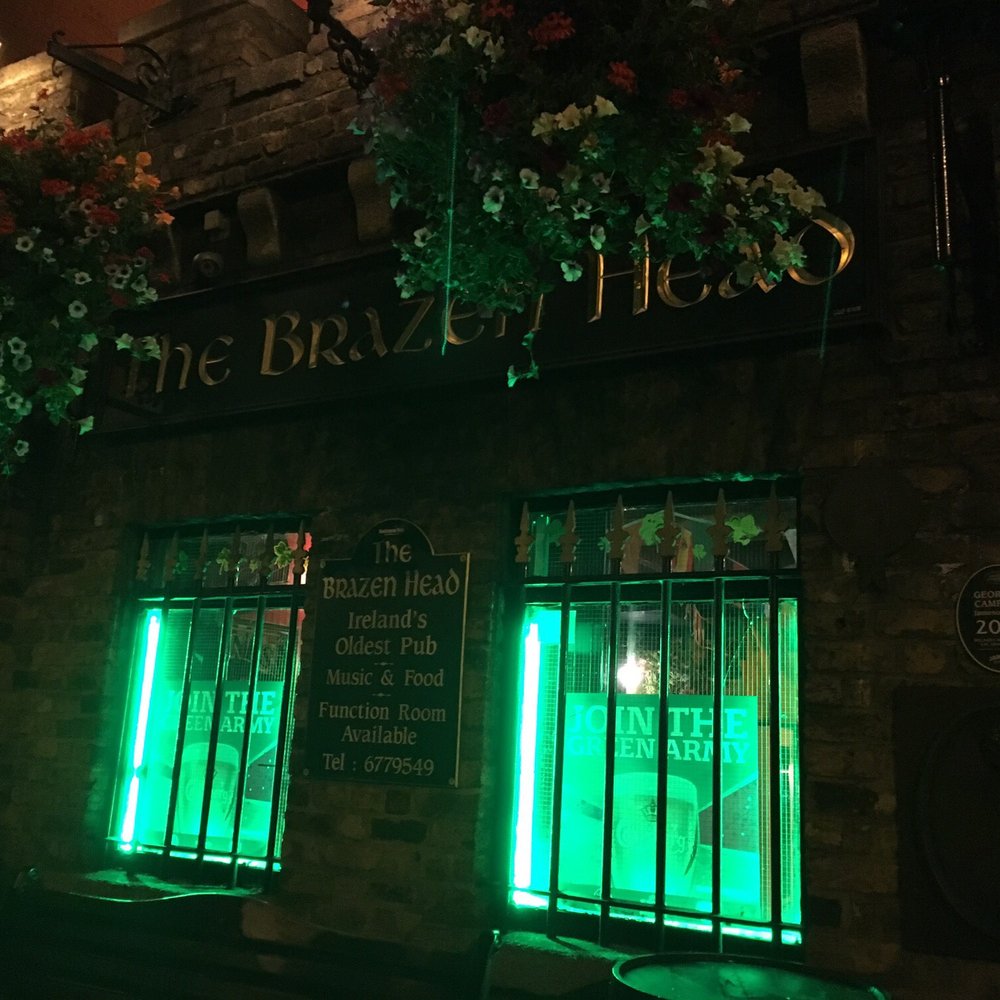 The Brazen Head - Front of Brazen Head - Pubs Near Me - Dublin, D