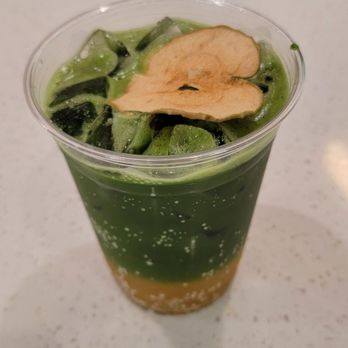 Re Bakesic - Matcha apple tonic - Bakeries Near Me - Alhambra, California