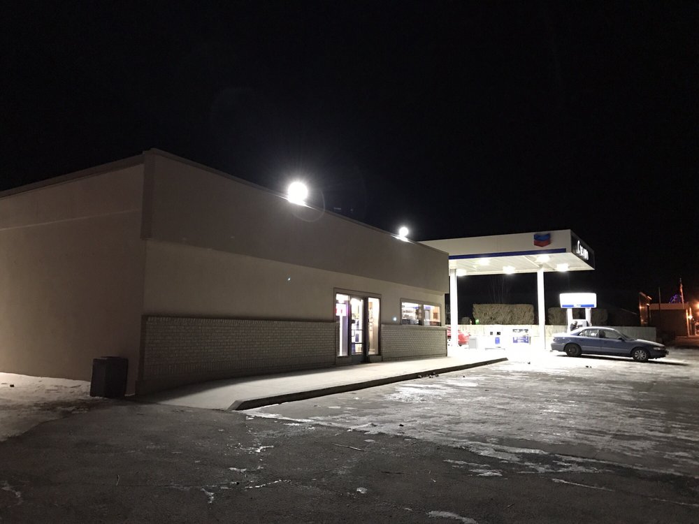 VALLEY SERVICE CONVENIENCE STORE Updated August 2024 450 Main St, Hazelton, Idaho