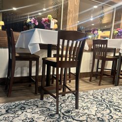 Namaste America Indian Cuisine - Indoor seating area.