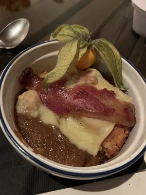 Boucherie & Restaurant Les Têtes de Cochon by null