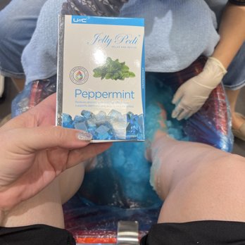 Luxury Nails & Spa - Peppermint Jelly Pedicure - Nail Salons Near Me - Fountain Valley, California Luxury Nails & Spa - Peppermint Jelly Pedicure - Nail Salons Near Me - Fountain Valley, California