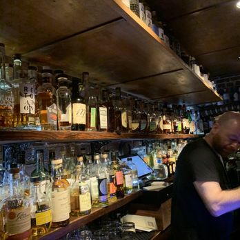 Bathtub Gin - Cocktail Bars Near Me - Seattle, Washington Bathtub Gin - Cocktail Bars Near Me - Seattle, Washington