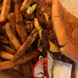 Los II Brothers Burgers