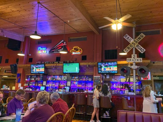 Central Station Bar & Grill by null