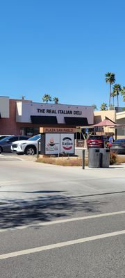 The Real Italian Deli Sogno Fatto by null