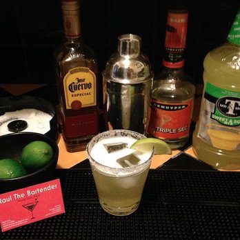 Raul The Bartender - Margarita - Bartenders Near Me Raul The Bartender - Margarita - Bartenders Near Me