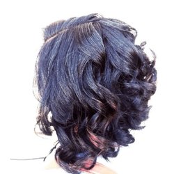 Jameela Pitts - Curly bob silk press and cut