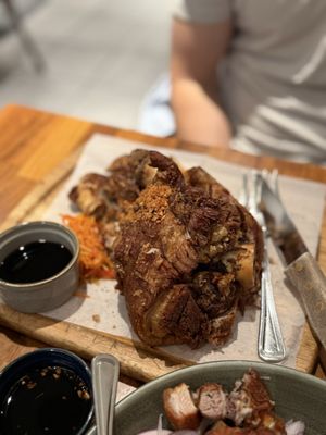 Avenida Restaurant by null