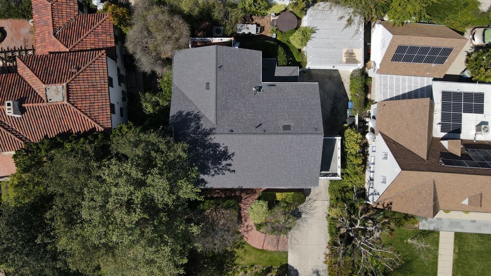 Slide of Rafael and Iris Roofing