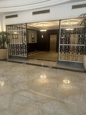 Eastern & Oriental Hotel (Heritage Wing) by null