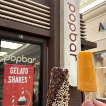 Popbar - Orlando - two ice cream bars in front of a store - Ice Cream & Frozen Yogurt Near Me - Orlando, Florida Popbar - Orlando - two ice cream bars in front of a store - Ice Cream & Frozen Yogurt Near Me - Orlando, Florida