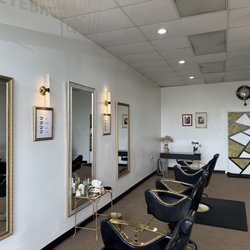Beverly Style Eyebrow Threading - Interior
