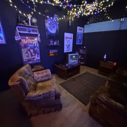 Up-Down Arcade Bar