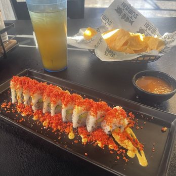 Sumabi - Hot Cheetoh Roll Regular - Sushi Bars Near Me - Norco, California