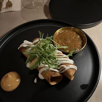 Cantina Monarca - TAQUITOS CANGREJO - Cocktail Bars Near Me - Bellevue, Washington