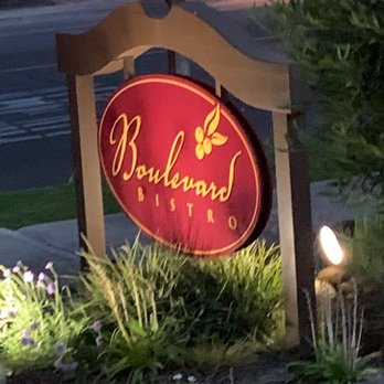 Boulevard Bistro - New American Near Me - Elk Grove, California