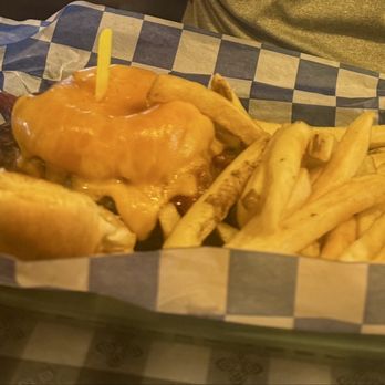 Mackinac Grille - Burger and fries - Seafood Near Me - Saint Ignace, Michigan Mackinac Grille - Burger and fries - Seafood Near Me - Saint Ignace, Michigan