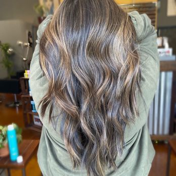 Salon Divina - Hair Salons Near Me - Chino, California Salon Divina - Hair Salons Near Me - Chino, California