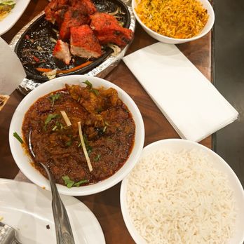 Royal Hyderabad - Chicken Vindaloo - Indian Near Me - Albuquerque, New Mexico