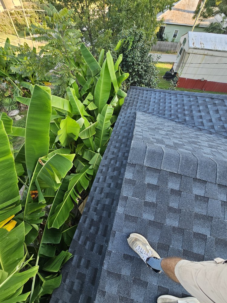 Slide of Golden Ridge Roofing