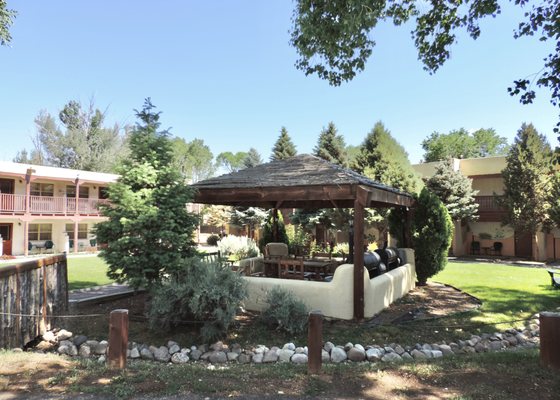 El Pueblo Lodge by null