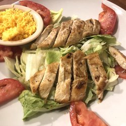 Anthony’s Mexican Food & Grill - Grilled chicken salad.