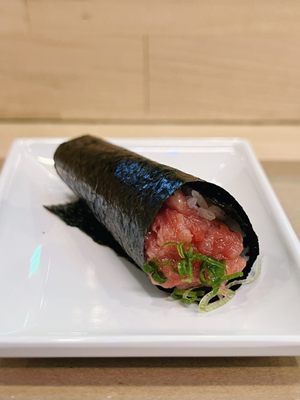 Daigo Hand Roll Bar by null