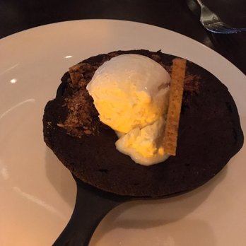HAVEN Riverfront Restaurant & Bar - Warm Chocolate Brownie - New American Near Me - Edgewater, New Jersey