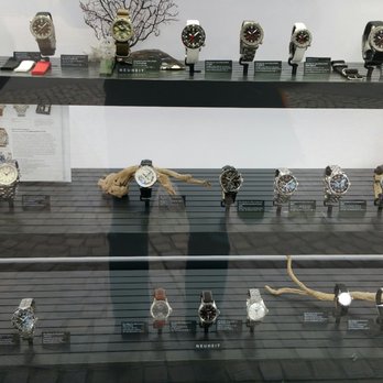Sinn - Schaufenster - Watches Near Me - Frankfurt, HE