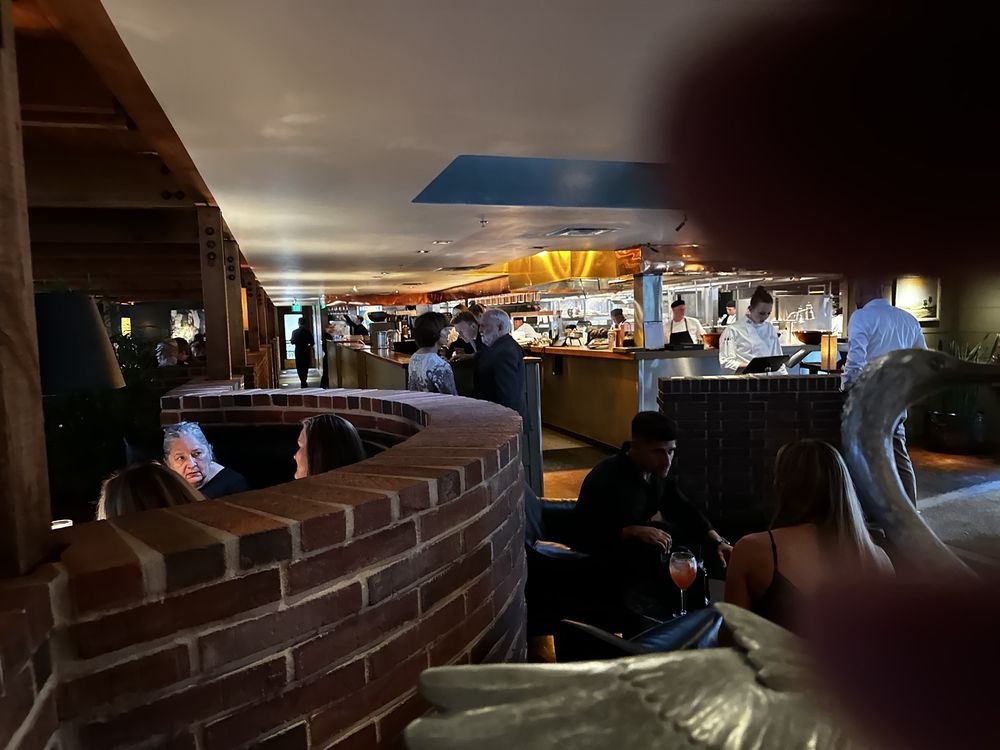 Hillstone Restaurant