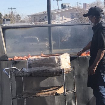 Pollo Mobile - Grilling the chicken fresh - Mexican Near Me - Las Vegas, Nevada