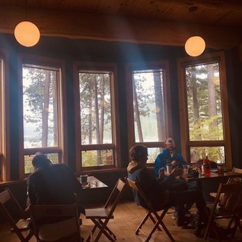 Suttle Lodge & Boathouse - Hotels Near Me - Sisters, Oregon Suttle Lodge & Boathouse - Hotels Near Me - Sisters, Oregon