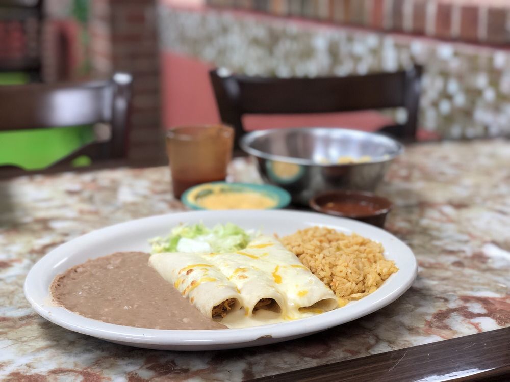 LOS ARCOS RESTAURANT 47 Photos & 69 Reviews Mexican 1902 Ambler