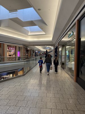 Fair Oaks Mall by null