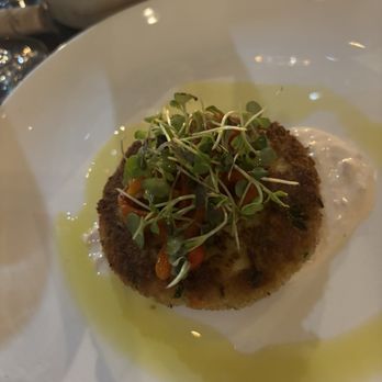 Madison & Vine - Crab cake. Good - New American Near Me - New York, New York Madison & Vine - Crab cake. Good - New American Near Me - New York, New York