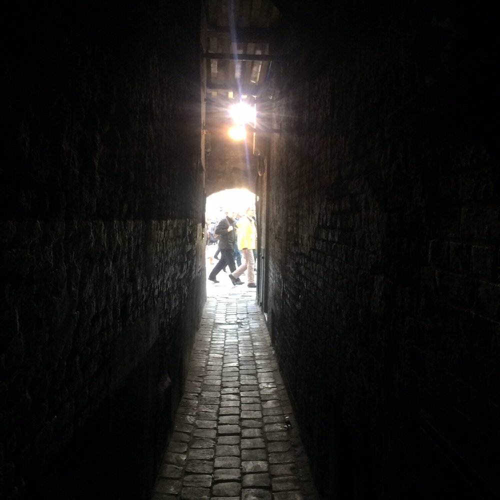 Hot Club Gent - Entrance via small alley - Music Venues Near Me - Gent, VOV