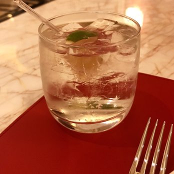 Red 8 - Dim Sum Near Me - Everett, Massachusetts